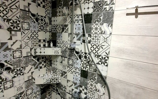 Xsoma Flats "Bright" Tsimiski 117