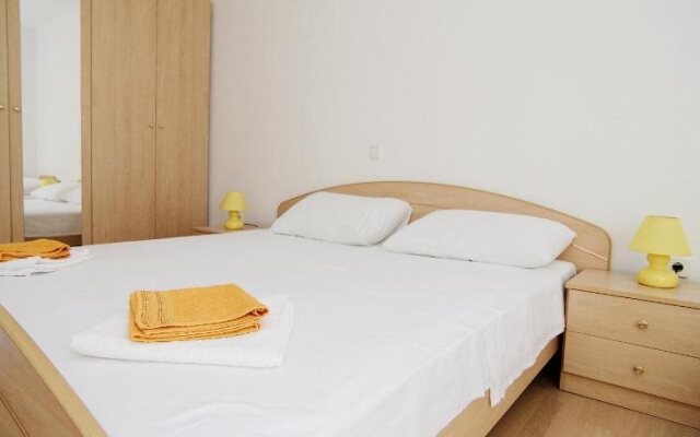 Darijan Apartments