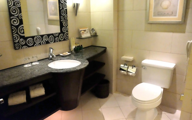 Shangri-La Mactan, Cebu