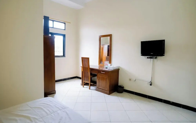 Samudra Hotel by RedDoorz