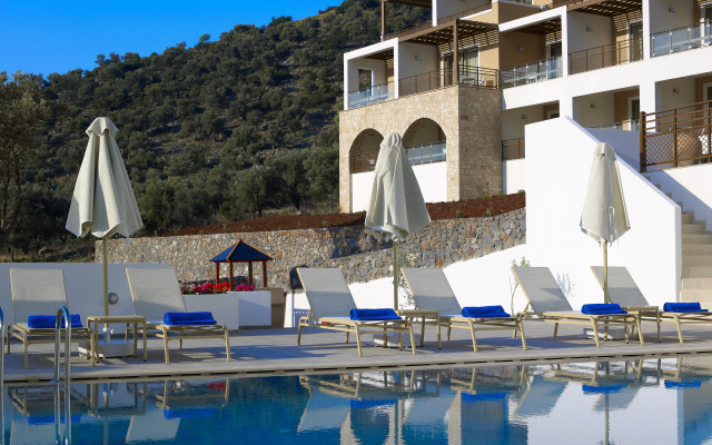 Filion Suites Resort & Spa