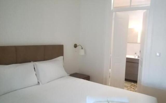 Alfama Apartments Services
