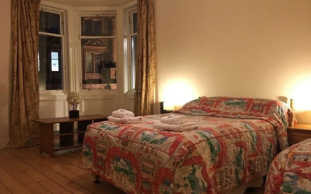 Menzies Apartment
