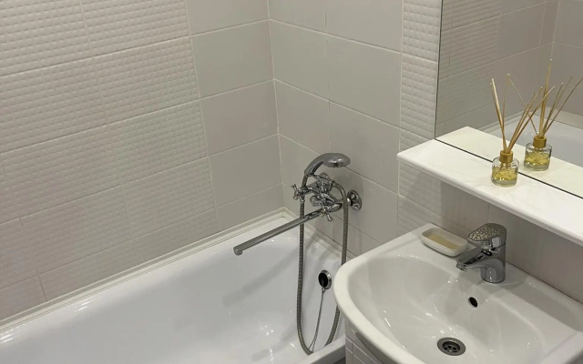 Апартаменты на Верхней набережной 161/13