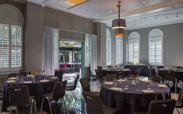 Le Méridien Dallas, The Stoneleigh