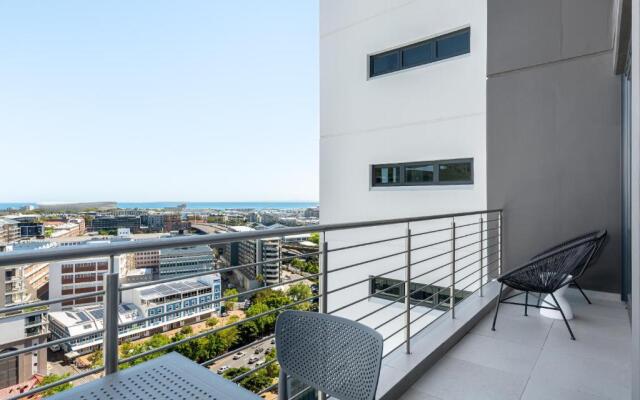 16 on Bree Luxury Apartments