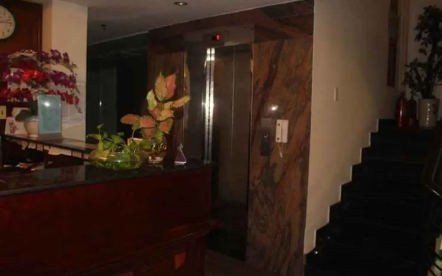 Khach San Sao Mai Xanh