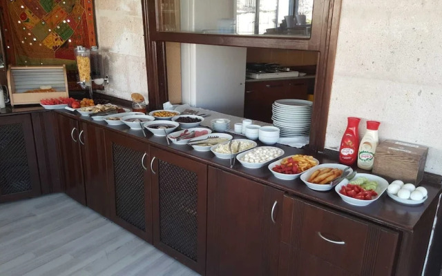 Alaca Cave Suites