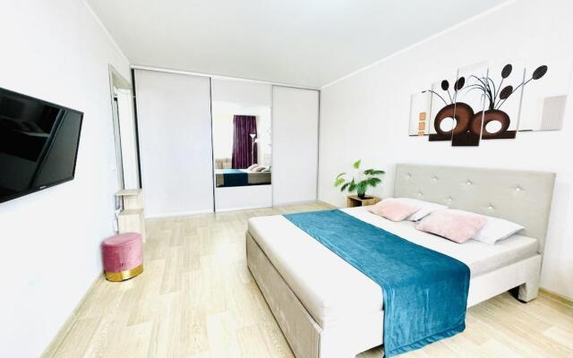 Apartment North on Pavel Sharov Street 1 building 1