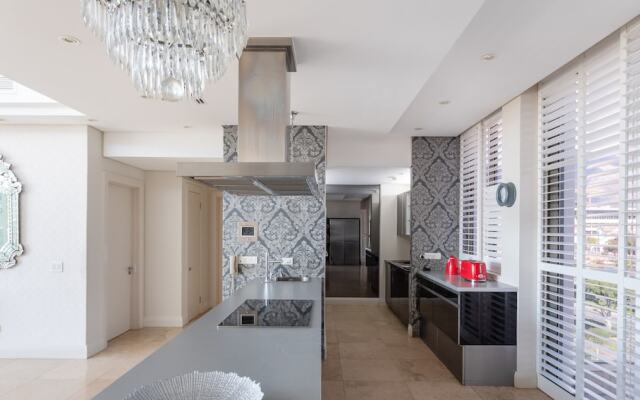 Penthouse 702 Kylemore B