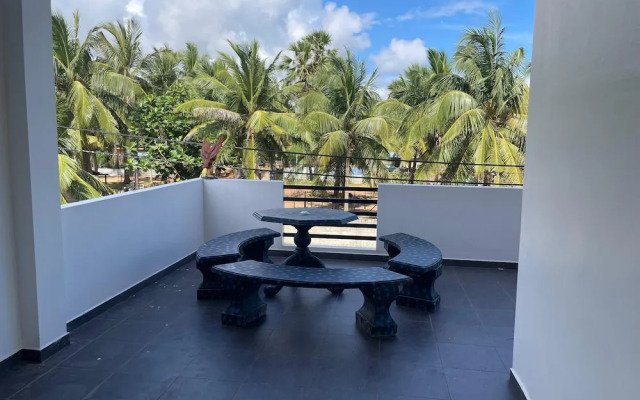 Trinco Star Hotel