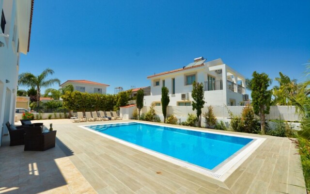 Blue Sea Villa