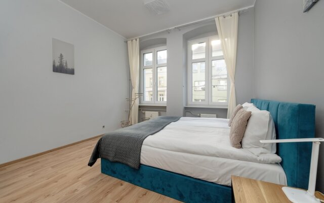 Apartment Plac Grunwaldzki by Renters