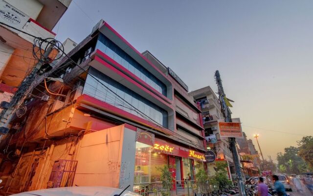 SilverKey Executive Stays 36842 Nazeer Hotel