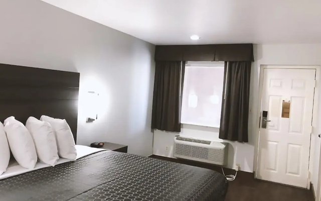 Rodeway Inn