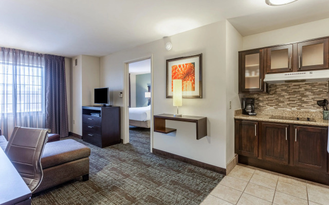 Staybridge Suites Davenport by IHG