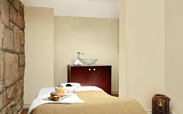 Sheraton Montreal Airport Hotel