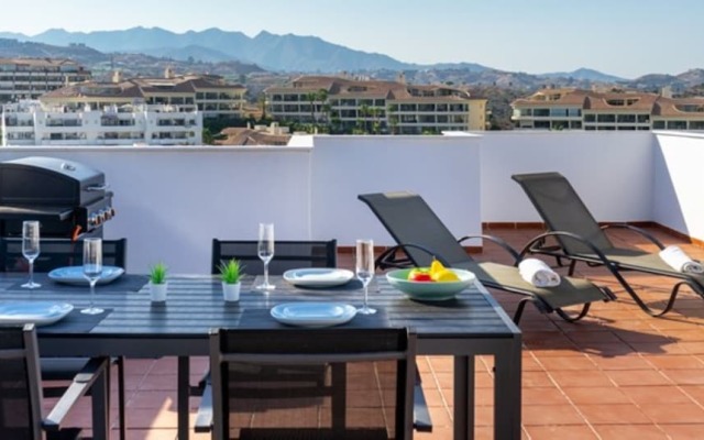 Apartment - 2 Bedrooms with Pool, WiFi and Sea views - 107889