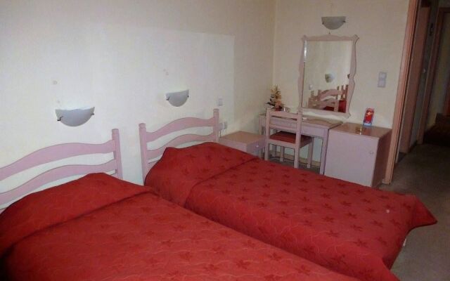 Hotel Allegro