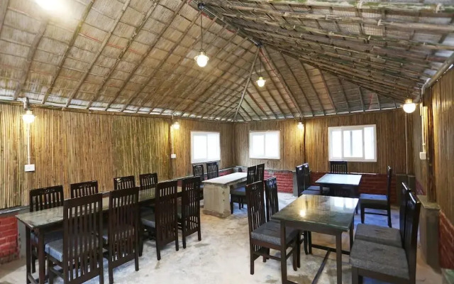 Oyo 19001 Home Elegant 1bhk Bhowali