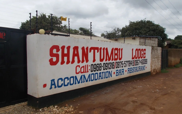 Shantumbu Lodge