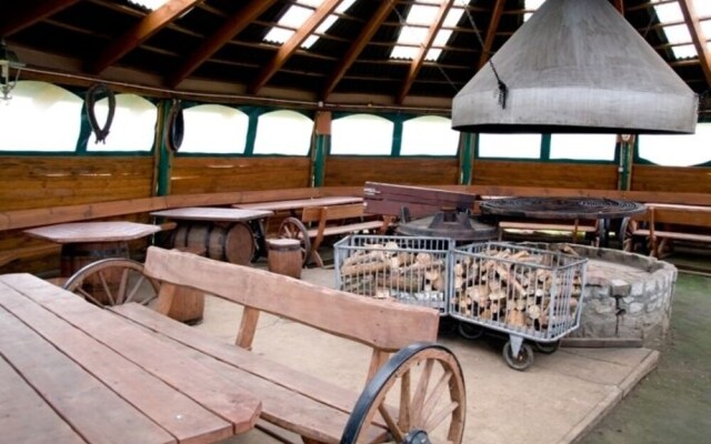 Osrodek jezdziecki Borki Wielkie