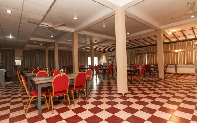 OYO 111 Sea Shine Beach Hotel