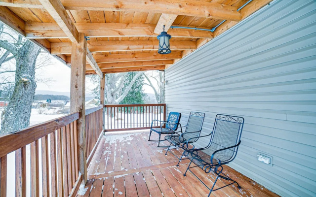 Jones Mills Vacation Rental: Near Skiing & Hiking!