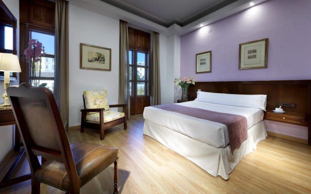 Luna Triunfo Granada Boutique Hotel