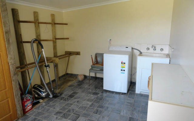 High View Family Cottages