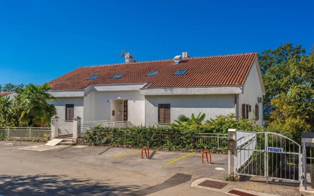 Awesome Home in Njivice With Wifi and 2 Bedrooms