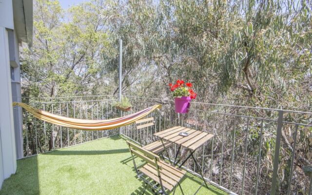 Tree House Oasis