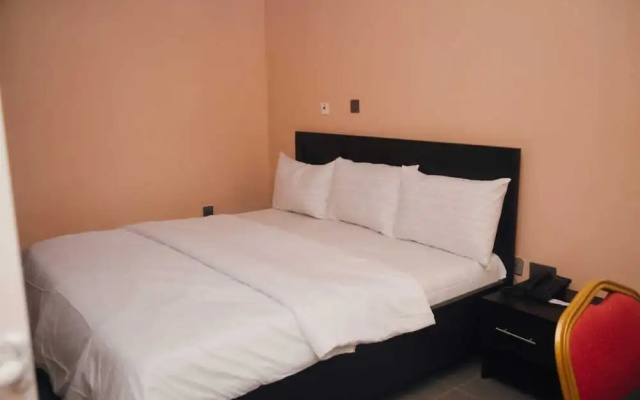 West Haven Hotel
