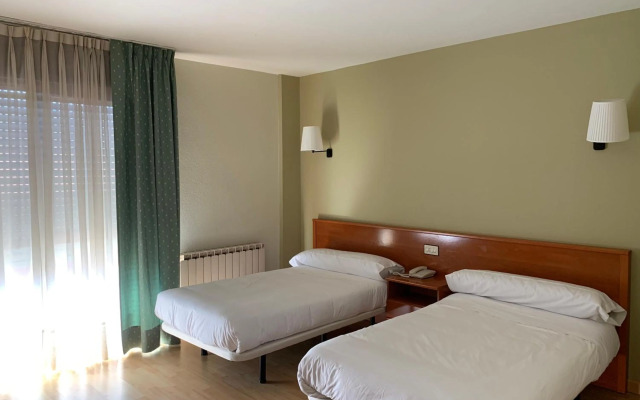 Hotel Arcea Villaviciosa