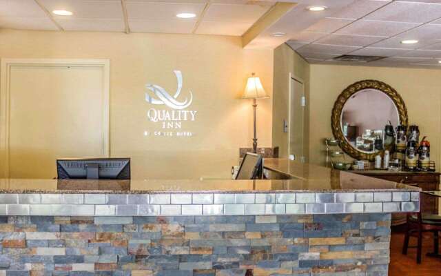 Quality Inn Waterbury East