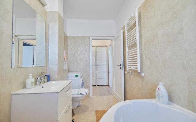 Alessandro home 7 Luxury Centru Palas Mall Iasi