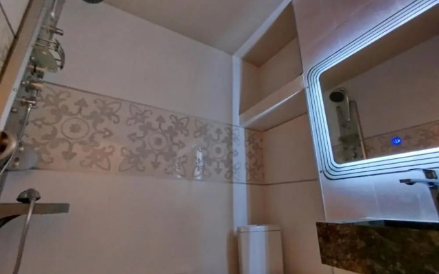 Baku Lake view 3 bedrooms apartment