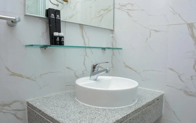 Cozy Living 1Br At Grand Kamala Lagoon Apartment