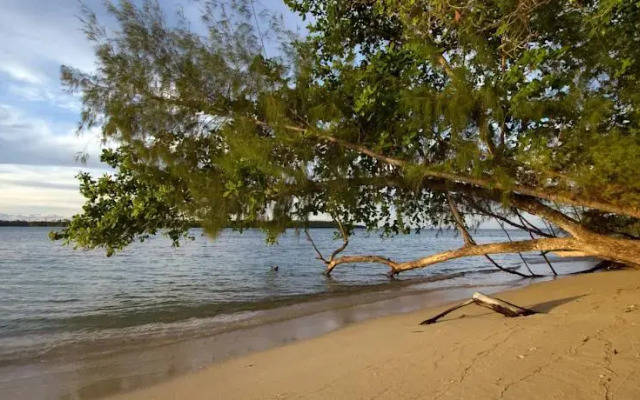 Lissenung Island Resort