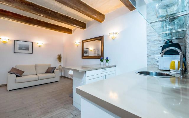 Valletta Main Street Apartment DELUXE