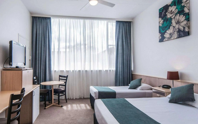 Comfort Inn Regal Park, North Adelaide