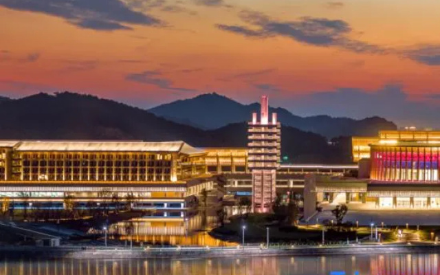 Ningbo International Convention Center Hotel – Exterior – Ningbo