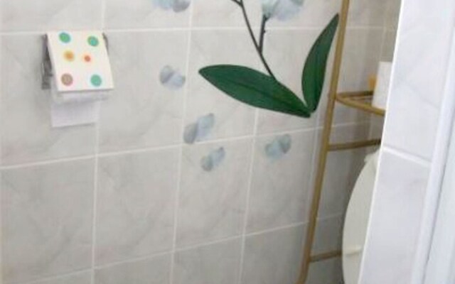Studio in Valras-plage, With Wonderful City View and Furnished Garden