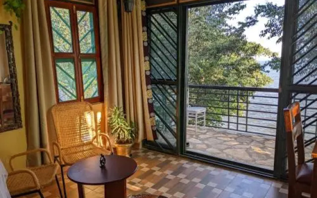 Avocado Bay Private Retreat