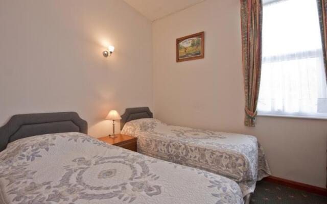Burley Court Apartments
