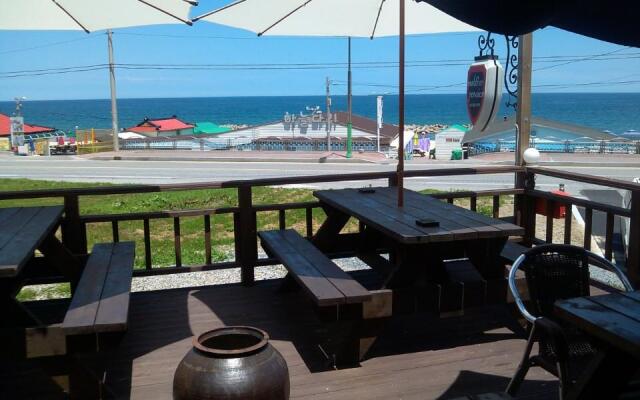 Gangneung Maldives Pension