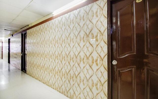 CAPITAL O75993 Hotel Shanti Nivas