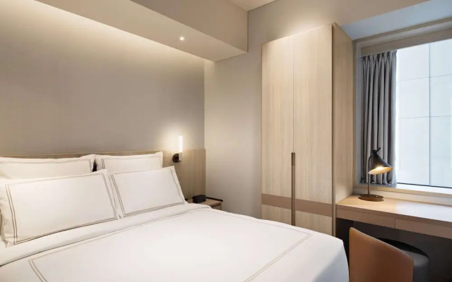 Swissôtel Living Jakarta Mega Kuningan