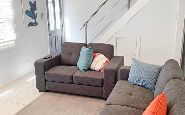 City Center - Modern 2-Bedroom Apartment