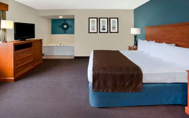 AmericInn by Wyndham Chanhassen